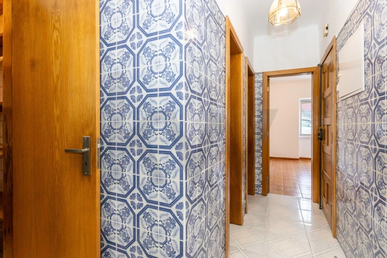 Apartamento T2 para Venda em Queluz e Belas Foto 5