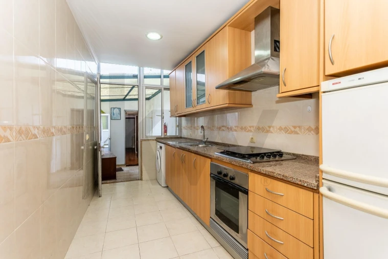 Apartamento T2 para Venda em Queluz e Belas Foto 7