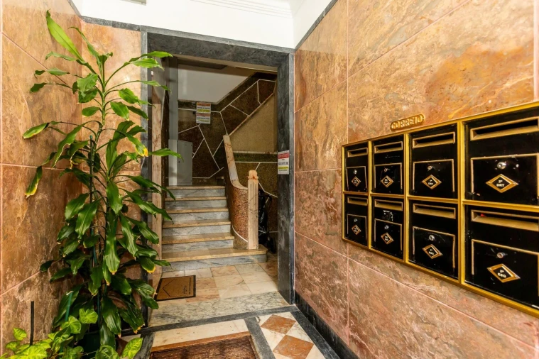 Apartamento T2 para Venda em Queluz e Belas Foto 21