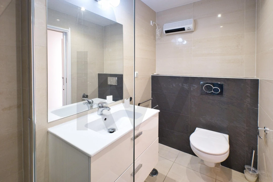 Apartamento T2 para Arrendamento em Lumiar Foto 18