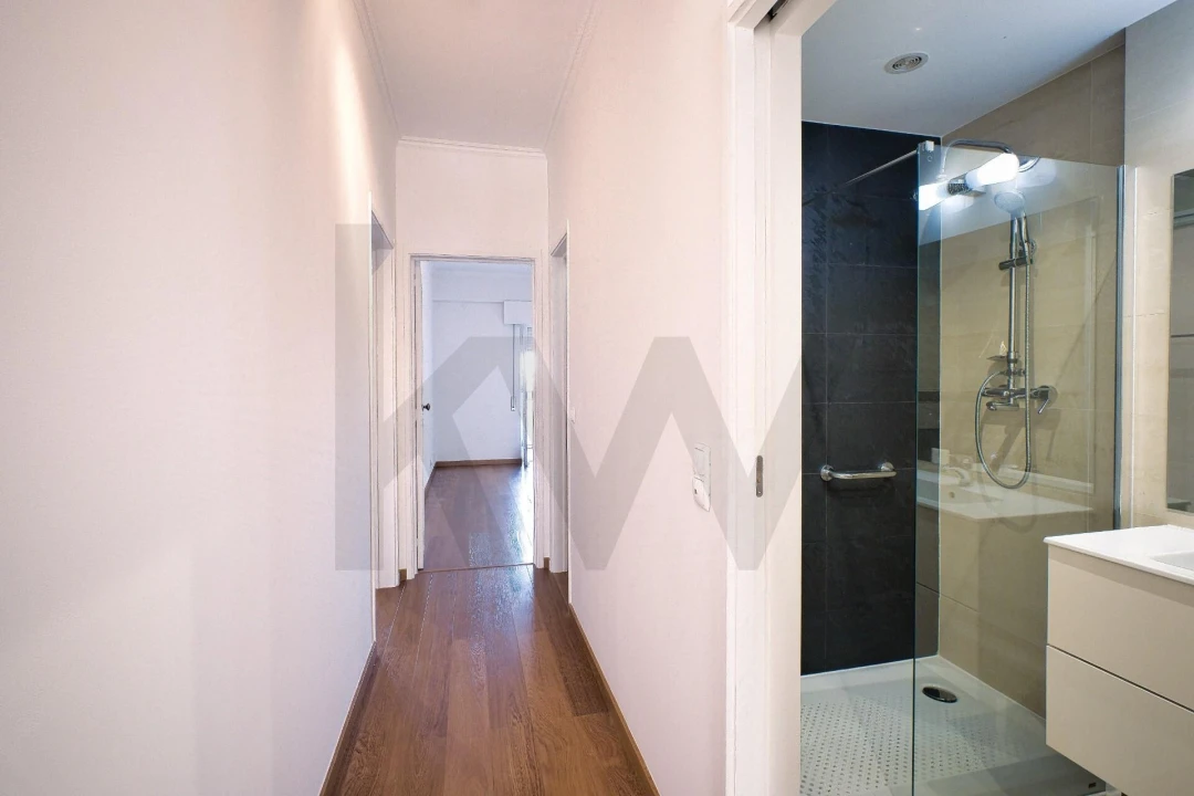 Apartamento T2 para Arrendamento em Lumiar Foto 16