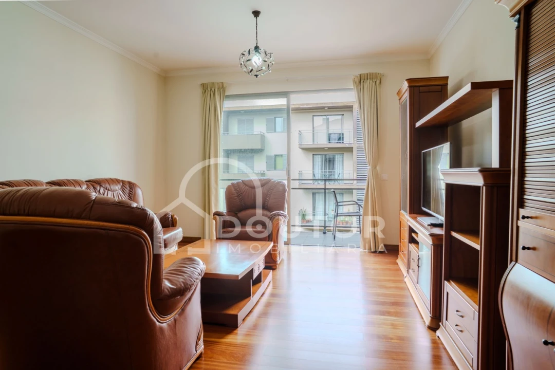 Apartamento T2 para Venda em São Martinho Foto 6