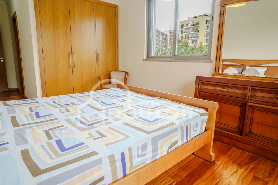 Apartamento T2 para Venda em São Martinho Foto 16