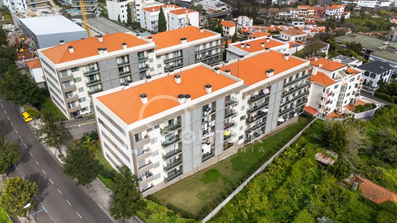 Apartamento T2 para Venda em São Martinho Foto 28