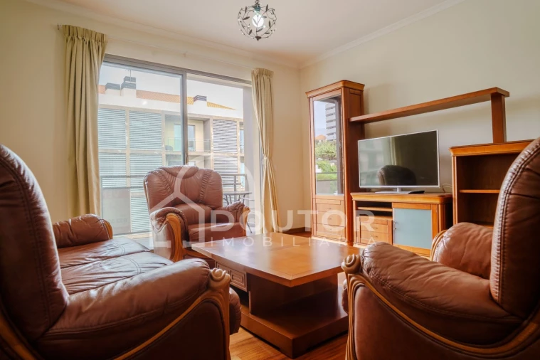 Apartamento T2 para Venda em São Martinho Foto 10