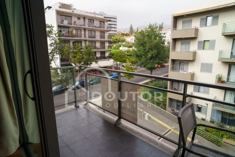 Apartamento T2 para Venda em São Martinho Foto 7