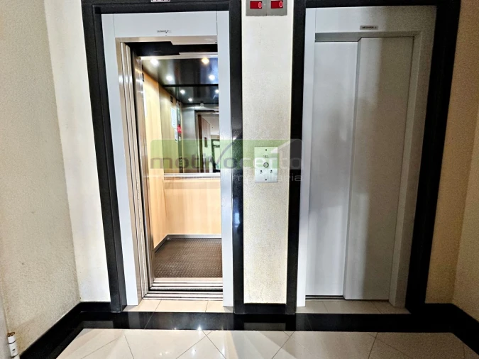 Apartamento T3 para Venda em Rio de Mouro Foto 22