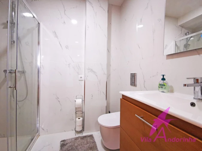 Apartamento T2 para Venda em Santa Maria Maior e Monserrate e Meadela Foto 8