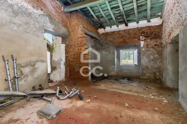 Moradia T4 para Venda em São Domingos de Ana Loura Foto 7