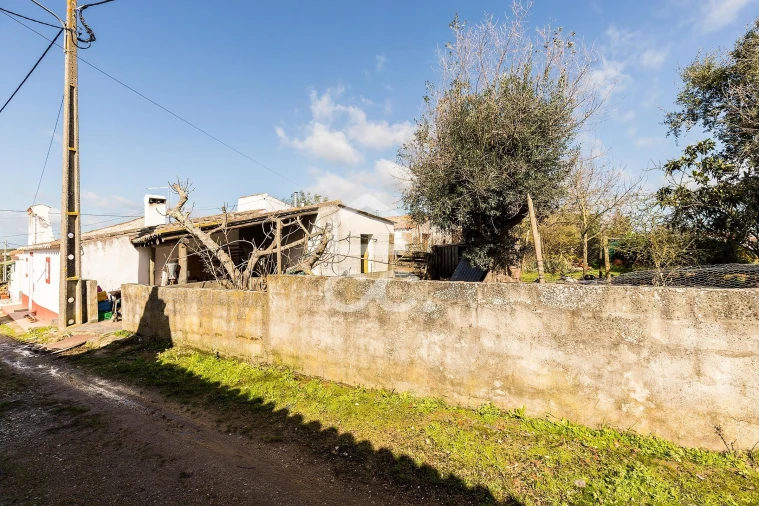 Moradia T4 para Venda em São Domingos de Ana Loura Foto 28