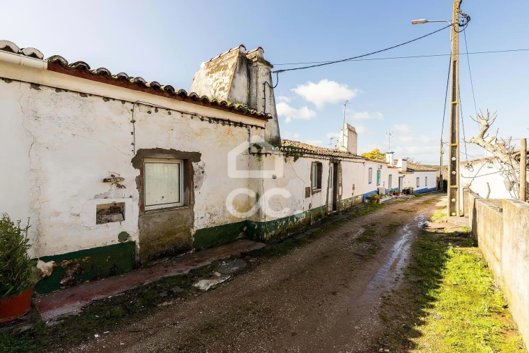 Moradia T4 para Venda em São Domingos de Ana Loura Foto 5