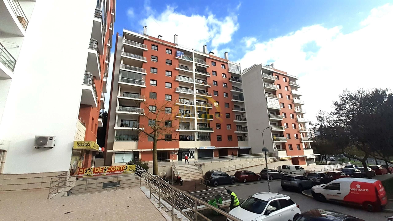 Apartamento T3 para Venda em Odivelas Foto 46