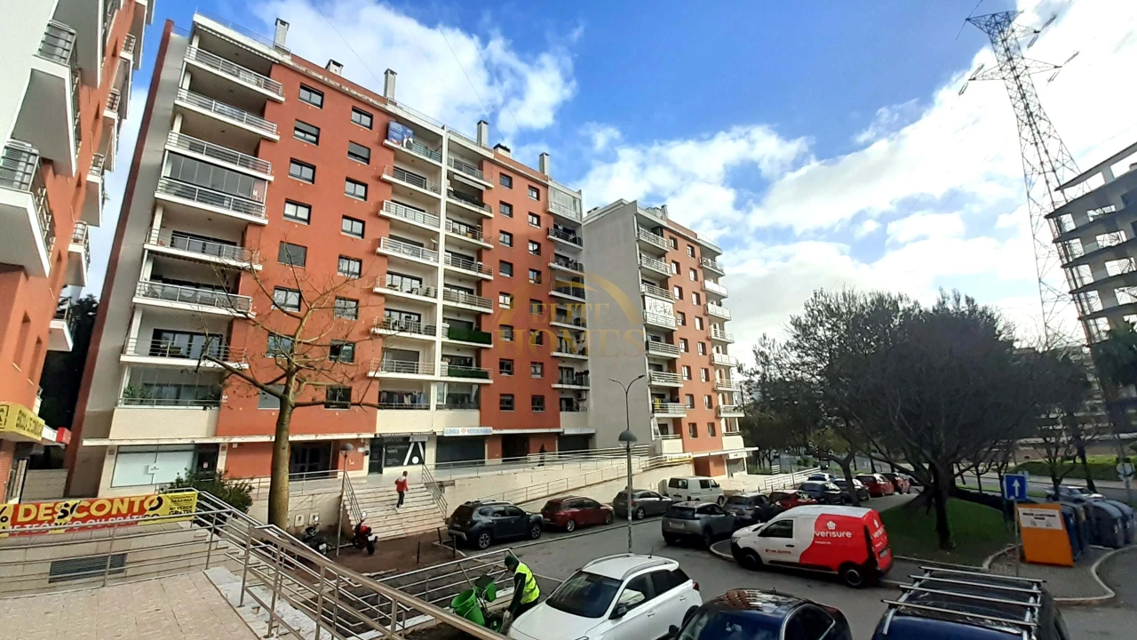 Apartamento T3 para Venda em Odivelas Foto 47