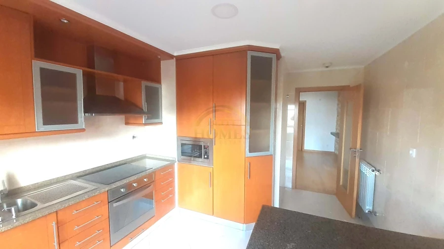 Apartamento T3 para Venda em Odivelas Foto 16