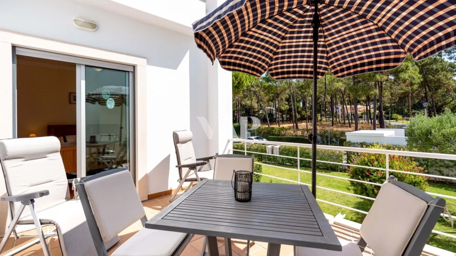 Moradia T5 para Venda em Quarteira Foto 19