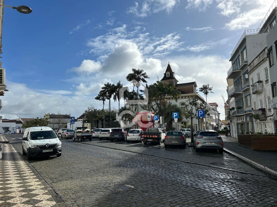 Moradia para Venda em Ponta Delgada (São José) Foto 4