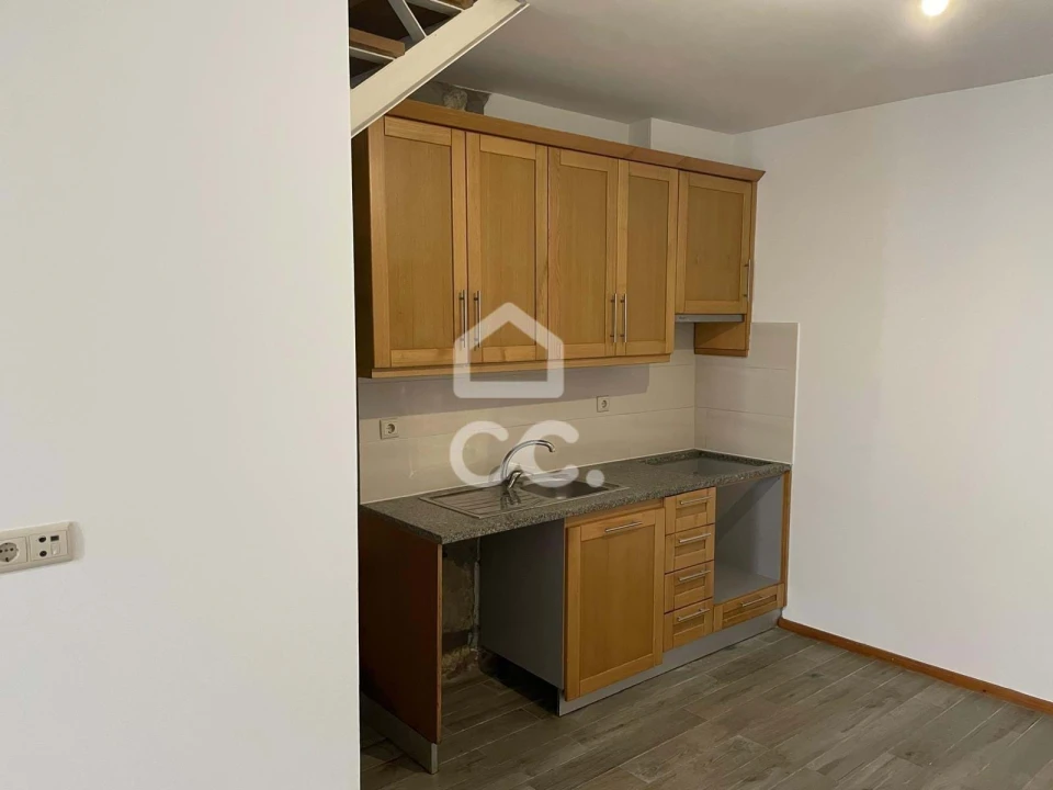 Moradia T2 para Venda em Campanhã Foto 2