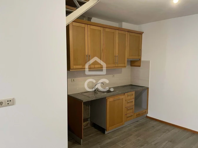 Moradia T2 para Venda em Campanhã Foto 2