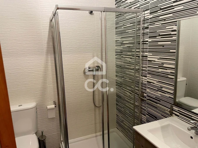 Moradia T2 para Venda em Campanhã Foto 11