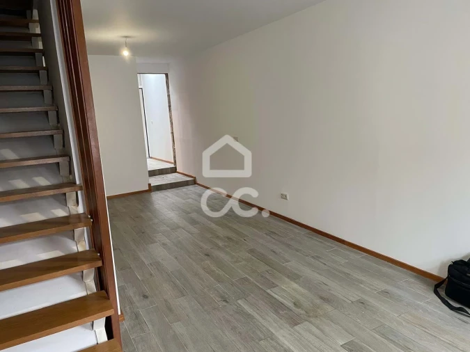 Moradia T2 para Venda em Campanhã Foto 7