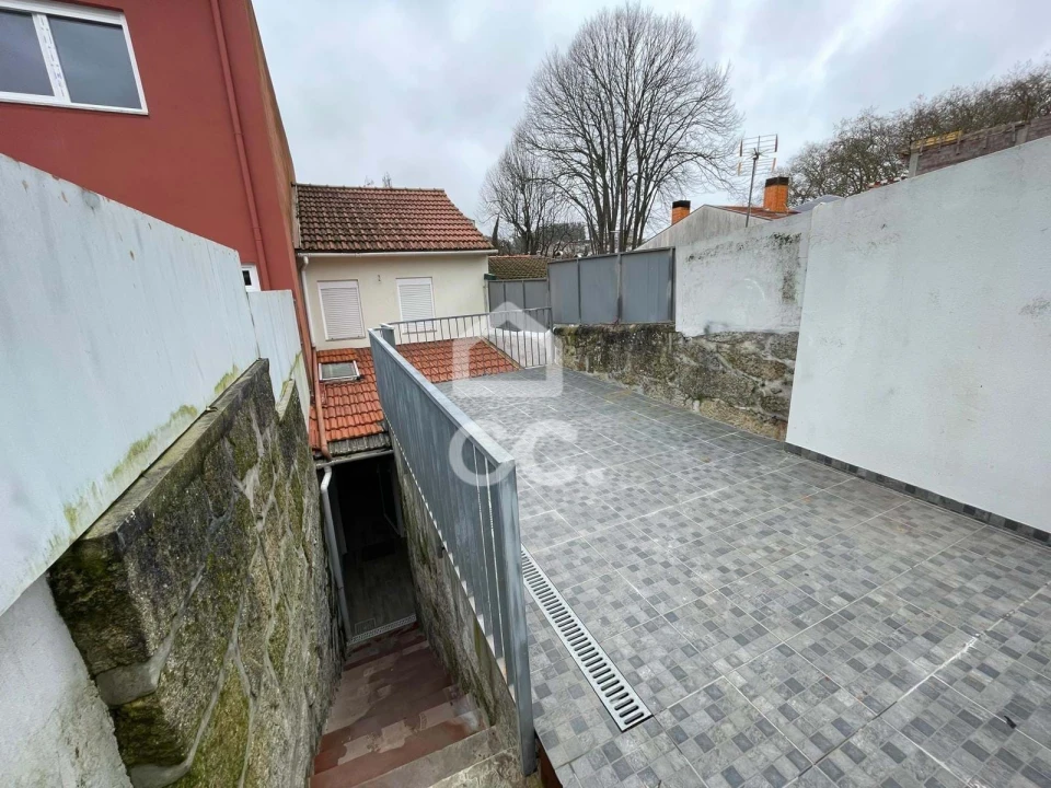 Moradia T2 para Venda em Campanhã Foto 26