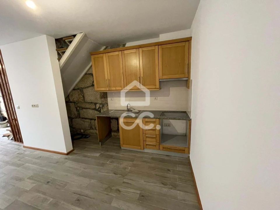 Moradia T2 para Venda em Campanhã Foto 4