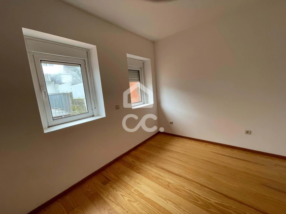 Moradia T2 para Venda em Campanhã Foto 24