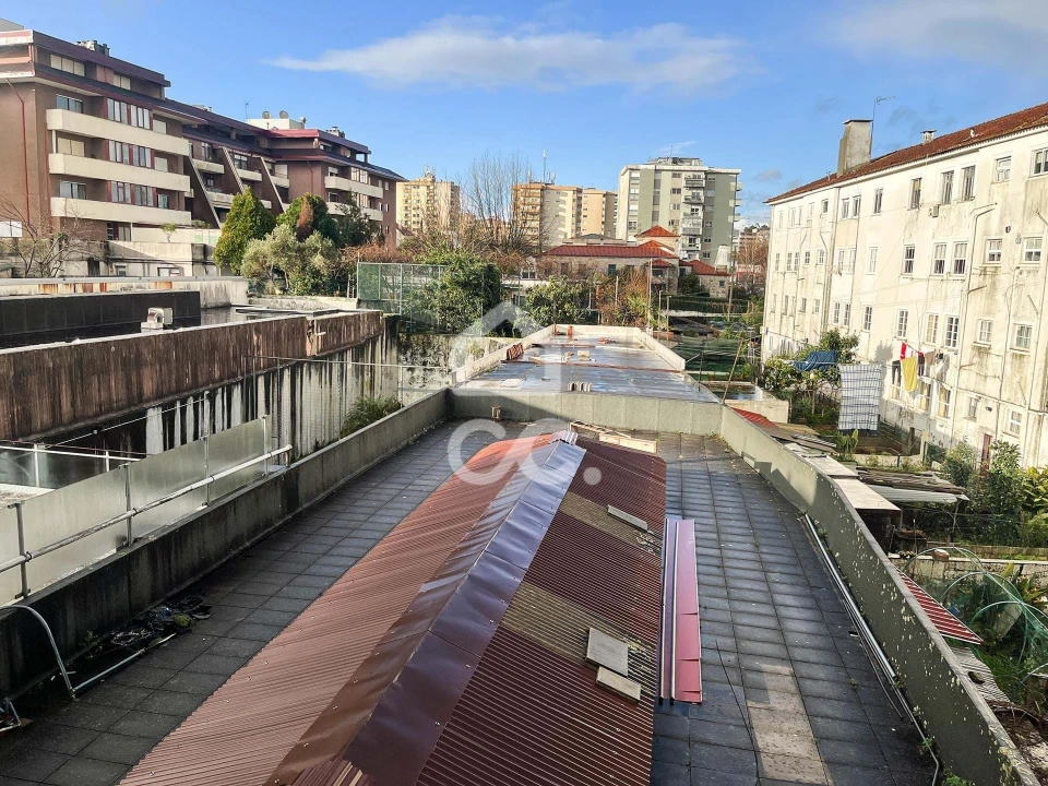 Prédio para Venda em Antas e Abade de Vermoim Foto 20