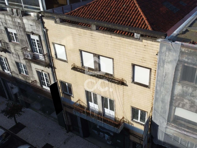 Prédio para Venda em Antas e Abade de Vermoim Foto 36