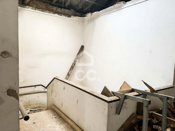 Prédio para Venda em Antas e Abade de Vermoim Foto 21