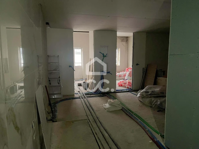 Prédio para Venda em Antas e Abade de Vermoim Foto 11