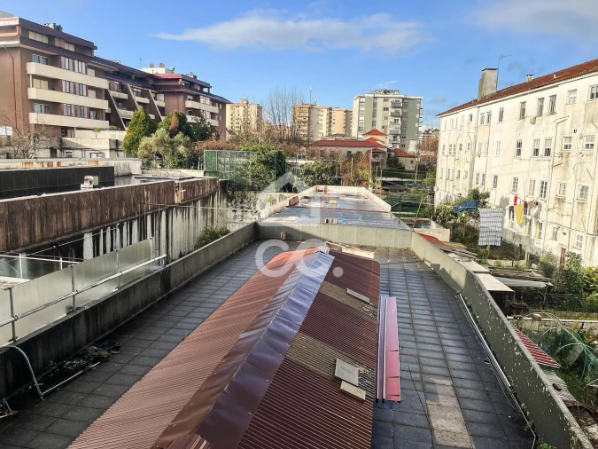 Prédio para Venda em Antas e Abade de Vermoim Foto 20