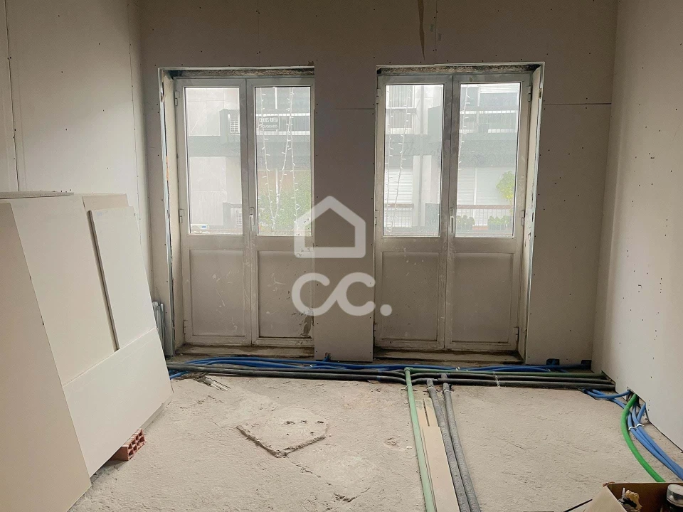 Prédio para Venda em Antas e Abade de Vermoim Foto 5