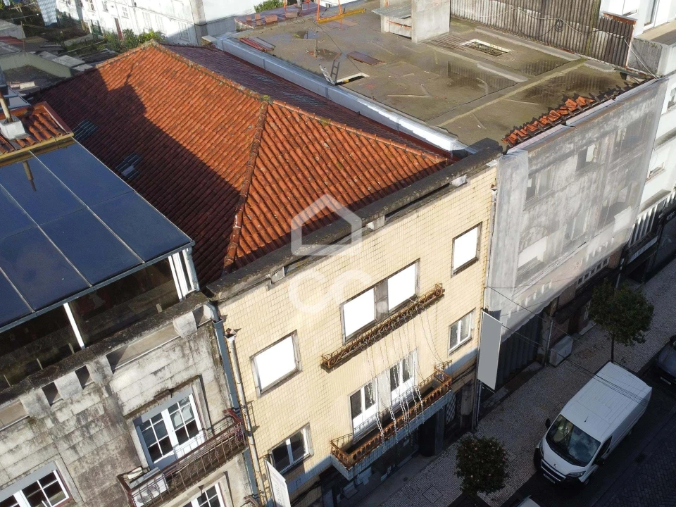 Prédio para Venda em Antas e Abade de Vermoim Foto 37