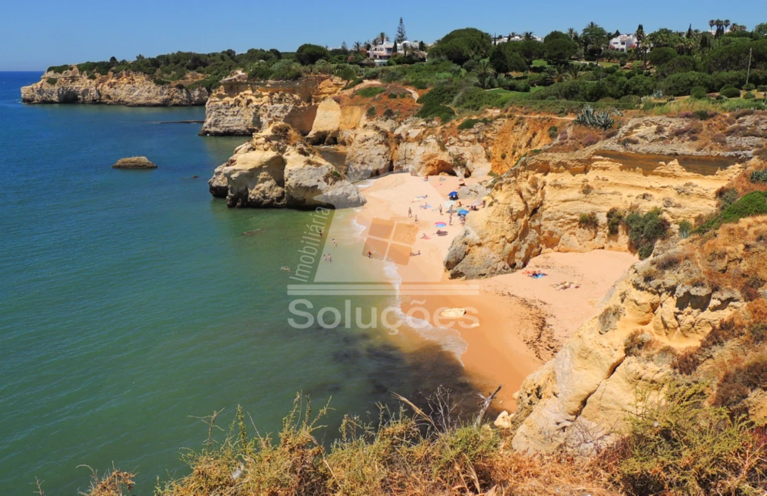 Apartamento T2 para Venda em Portimão Foto 15