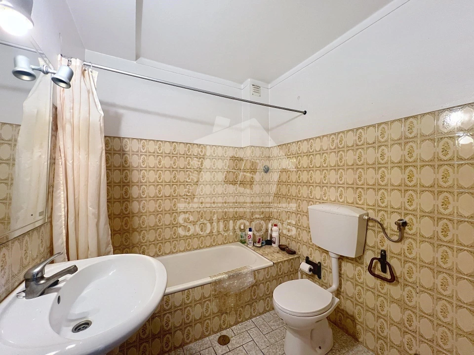 Apartamento T2 para Venda em Portimão Foto 8