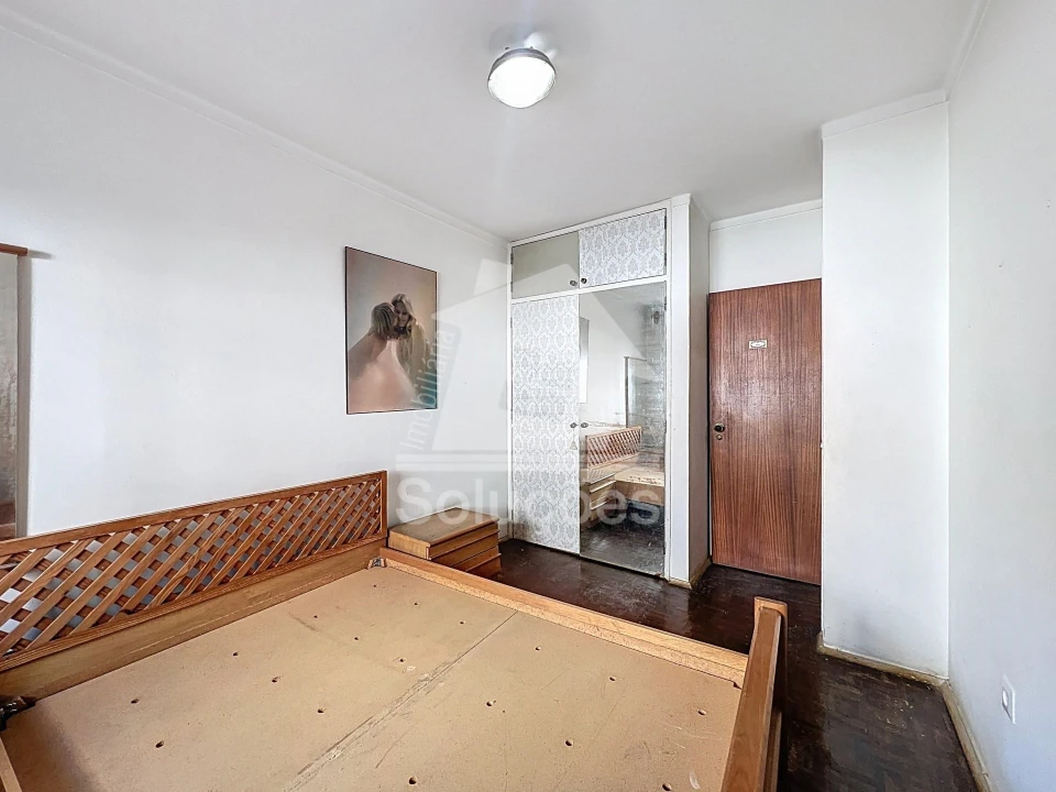 Apartamento T2 para Venda em Portimão Foto 7