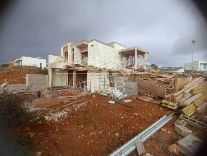 Moradia T3 para Venda em Alvor Foto 29