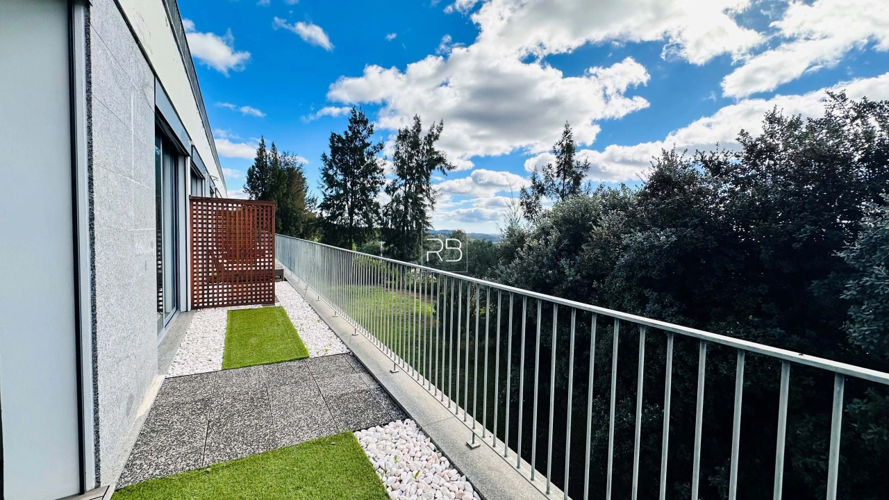 Apartamento T1 para Venda em Monchique Foto 18