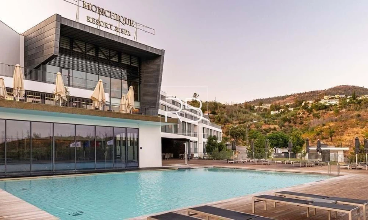 Apartamento T1 para Venda em Monchique Foto 1