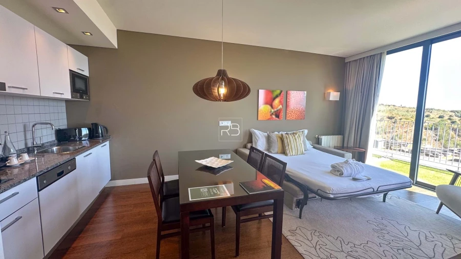 Apartamento T1 para Venda em Monchique Foto 9