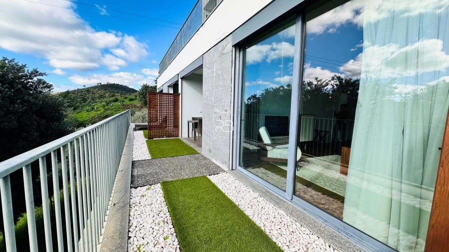 Apartamento T1 para Venda em Monchique Foto 16