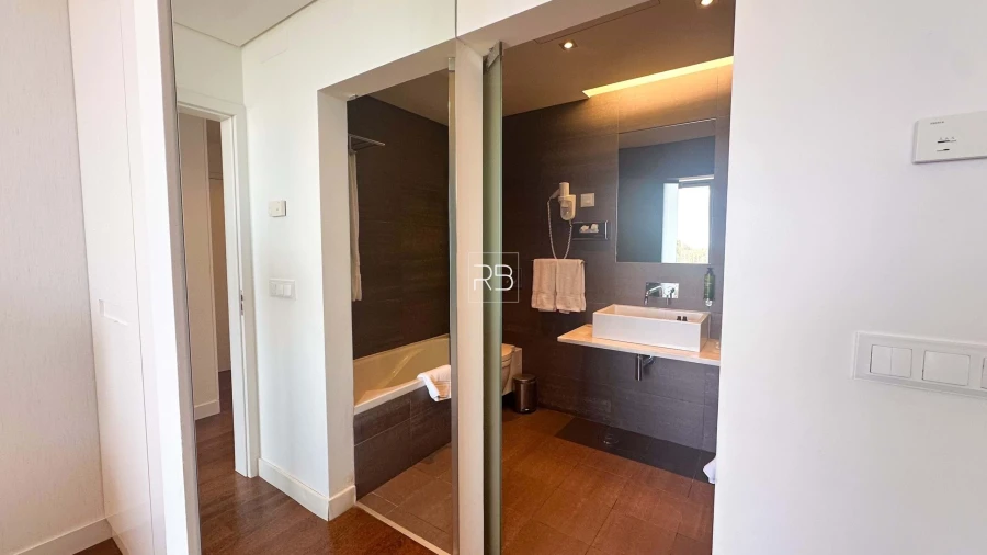 Apartamento T1 para Venda em Monchique Foto 5