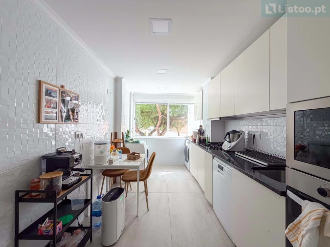 Apartamento T3 para Venda em Algés, Linda-A-Velha e Cruz Quebrada-Dafundo Foto 10