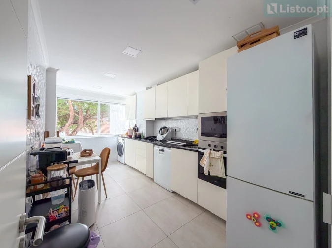 Apartamento T3 para Venda em Algés, Linda-A-Velha e Cruz Quebrada-Dafundo Foto 9