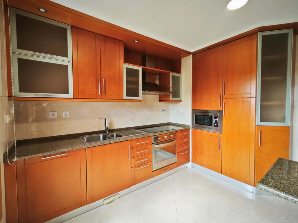 Apartamento T3 para Venda em Odivelas Foto 13