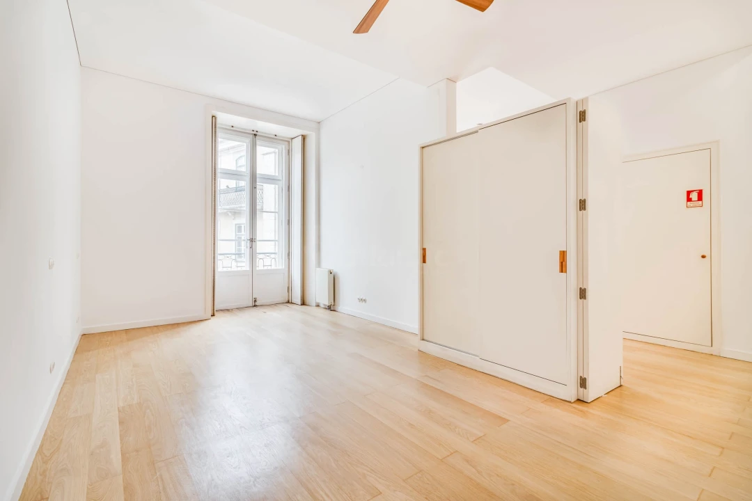 Apartamento T1 para Venda em Santa Maria Maior Foto 13