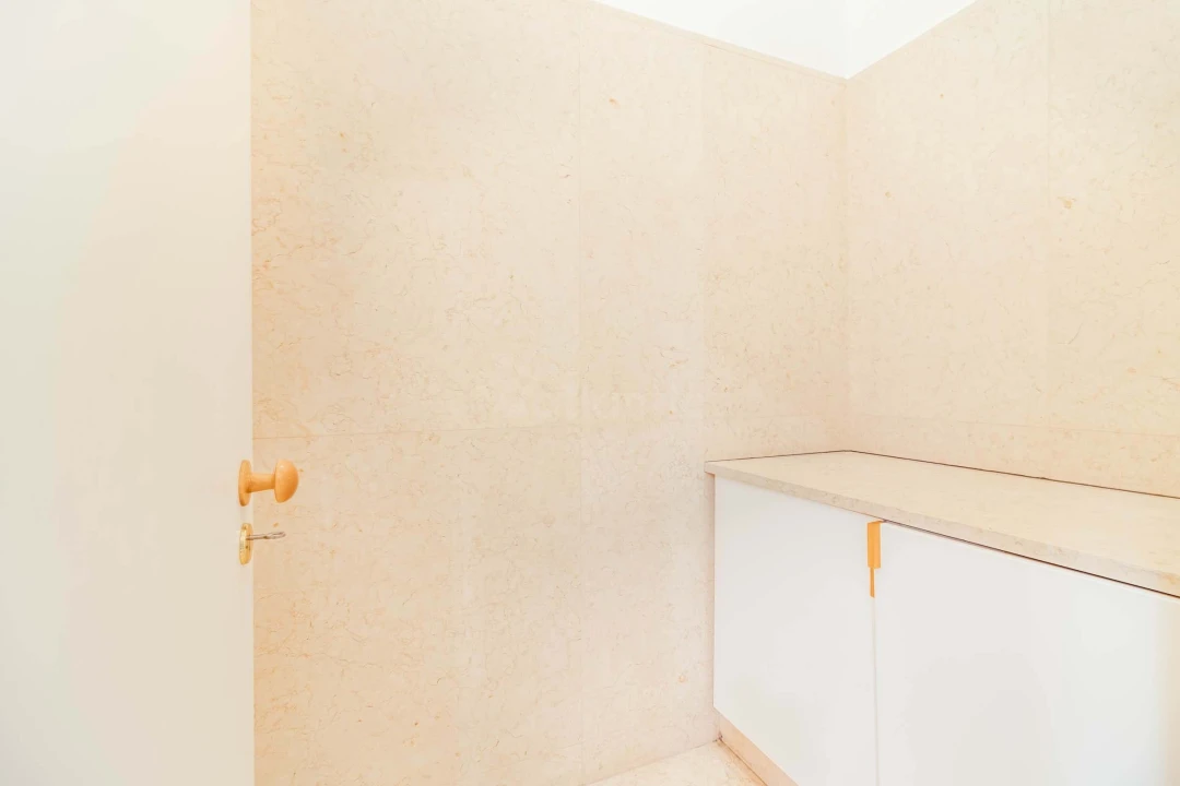 Apartamento T1 para Venda em Santa Maria Maior Foto 19