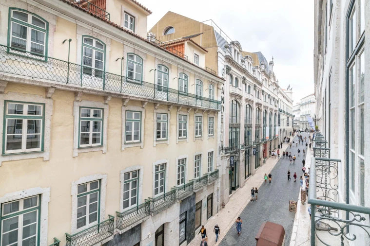 Apartamento T1 para Venda em Santa Maria Maior Foto 2