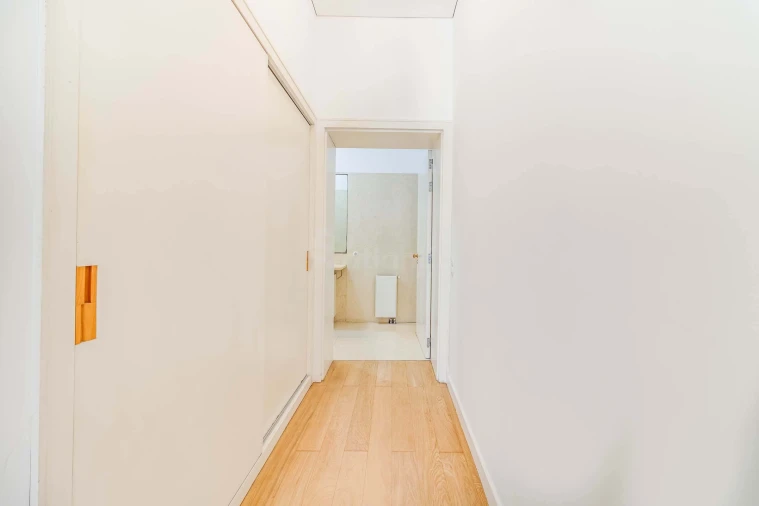 Apartamento T1 para Venda em Santa Maria Maior Foto 18